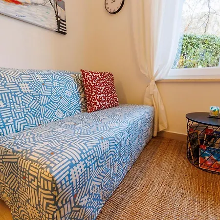 Urban Center アパート *