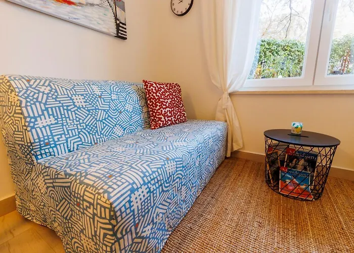 Urban Center Apartman *